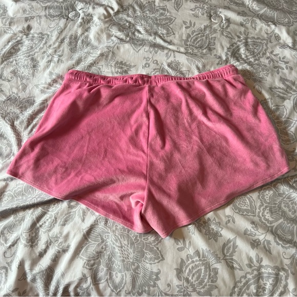 Pink Lounge Shorts - Picture 2 of 3
